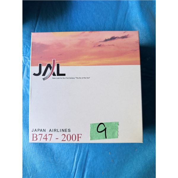 JAL JAPAN AIRLINES B747-200F DIECAST MODEL AIRPLANE