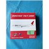 Image 1 : JAL BOEING 767-300 1:400 SCALE DIECAST MODEL AIRPLANE