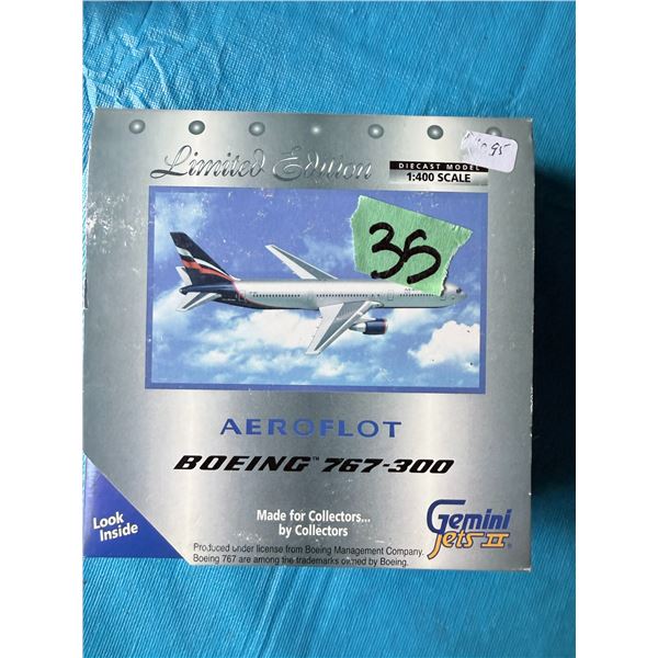 AEROFLOT BOEING 767-300 1:400 SCALE DIECAST MODEL AIRPLANE