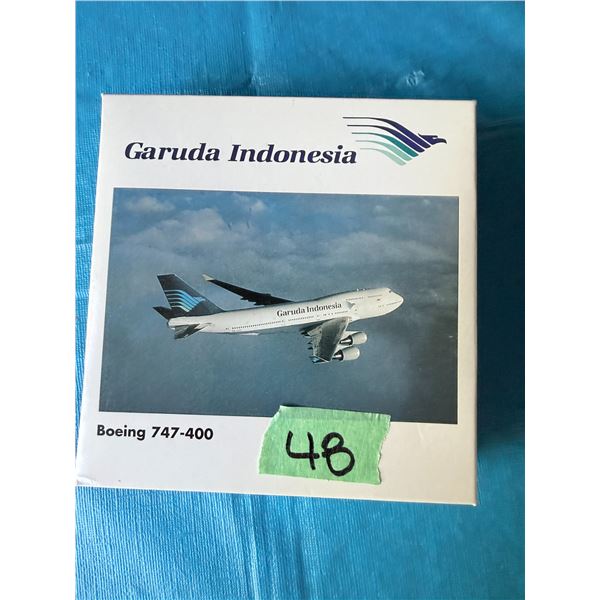 GARUDA INDONESIA BOEING 747-400 DIECAST MODEL AIRPLANE
