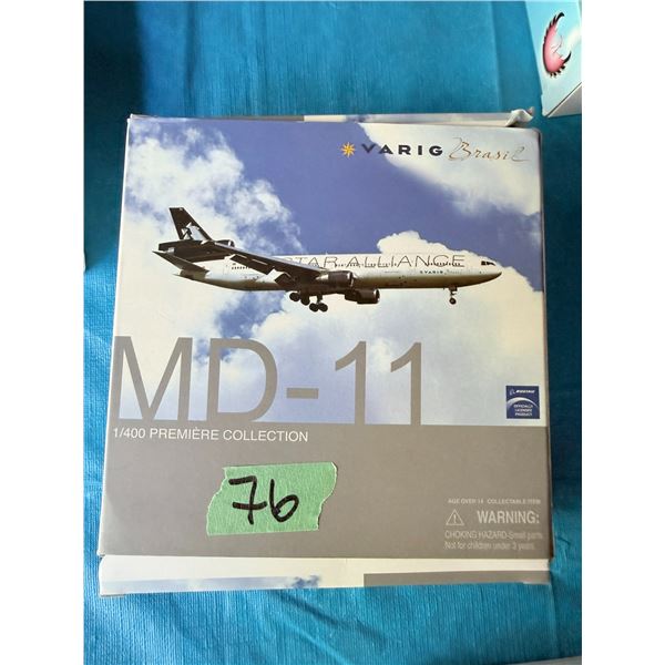 VARIG BRASIL MD-11 1:400 DIECAST MODEL AIRPLANE