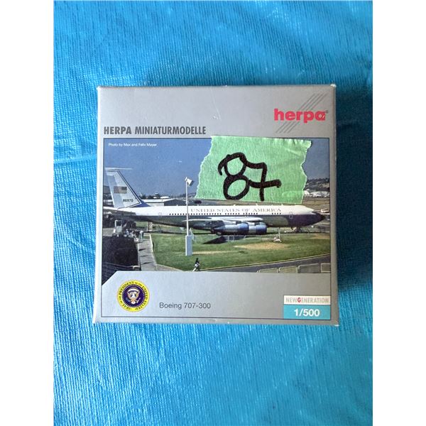 HERPA BOEING 707-300 1:500 DIECAST MODEL AIRPLANE