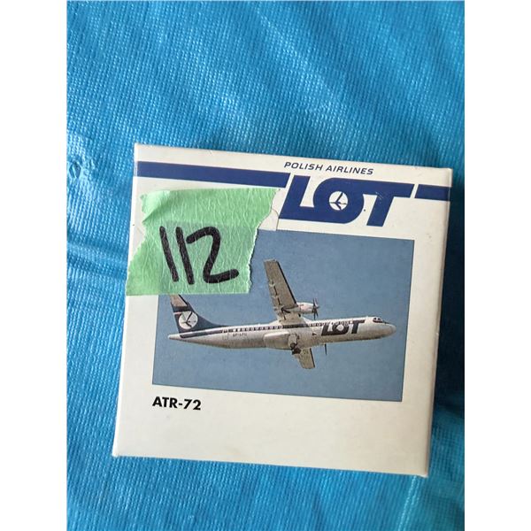 POLISH AIRLINES ATR-72 DIECAST MODEL AIRPLANE