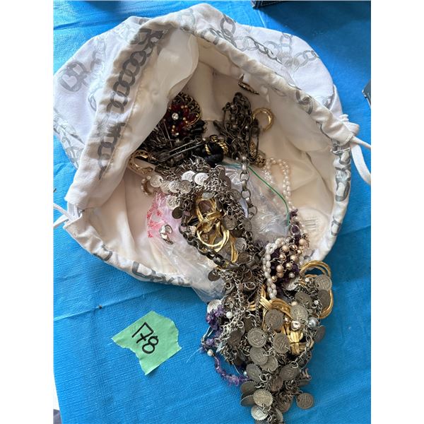 MIXED LOT ASSORTED JEWELRY