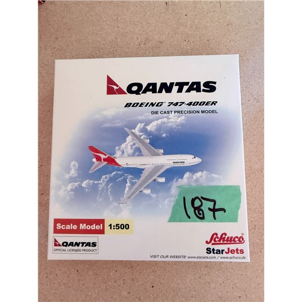 QANTAS BOEING 747-400ER 1:500 DIECAST MODEL AIRPLANE