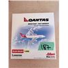 Image 1 : QANTAS BOEING 747-400ER 1:500 DIECAST MODEL AIRPLANE