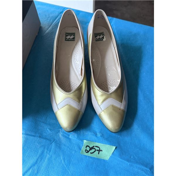 NATURAL SPORT WOMEN'S DRESS SHOES (SIZE 7.5