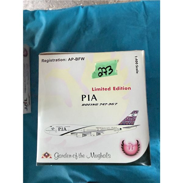 PIA BOEING 747-367 1:400 DIECAST MODEL AIRPLANE