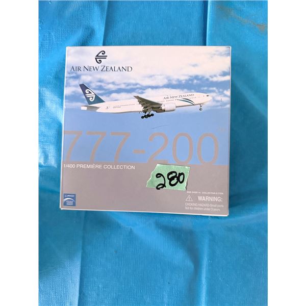 AIR NEW ZEALAND 777-200 1:400 DIECAST MODEL AIRPLANE