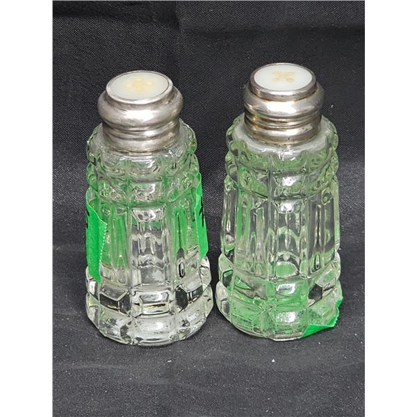 1930’s Crystal S&P Shakers w/Sterling Silver Tops, Mother of Pearl Caps, Made in Czechoslov