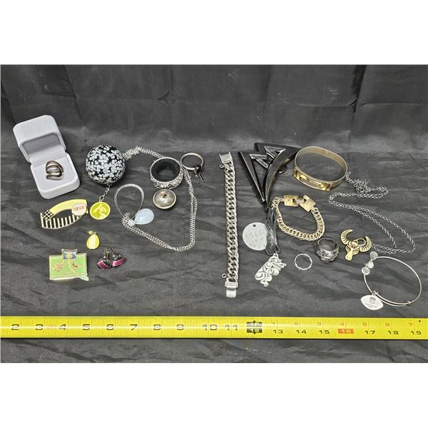 Misc. Lot Men’s & Women’s Jewelry etc.