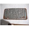 Image 5 : 1941 & 1975 Saskatchewan License Plates
