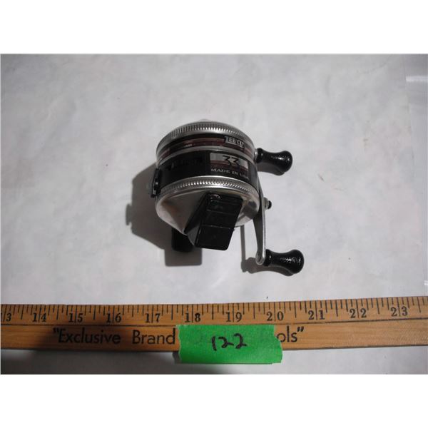 Vintage Zebco 33 Fishing Reel