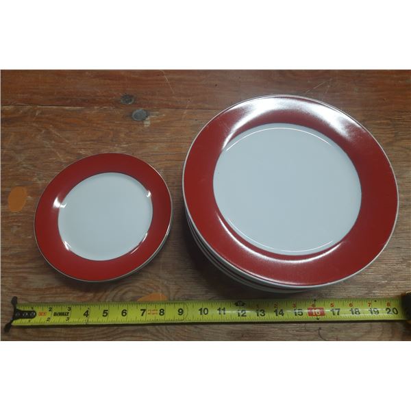 Mantles Regent Red white porcelain dinner plate made in China (8 Large Plate and 4 Small Plate)
