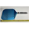 Image 2 : Perforated Pizza Peel. (New)