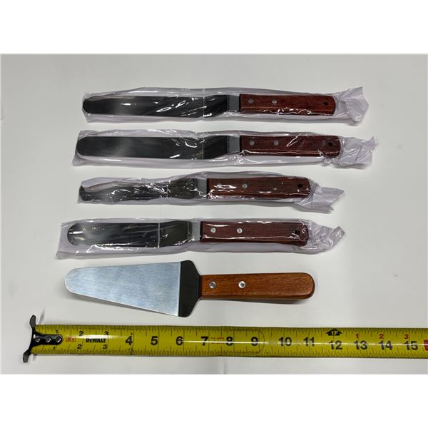(5) Offset Icing Spatulas. (New)