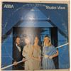 Image 2 : 2 records, ABBA and Pat Benetar