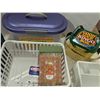 Image 4 : Plastic storage bins and drawers +
