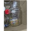 Image 2 : Canning jars with lids