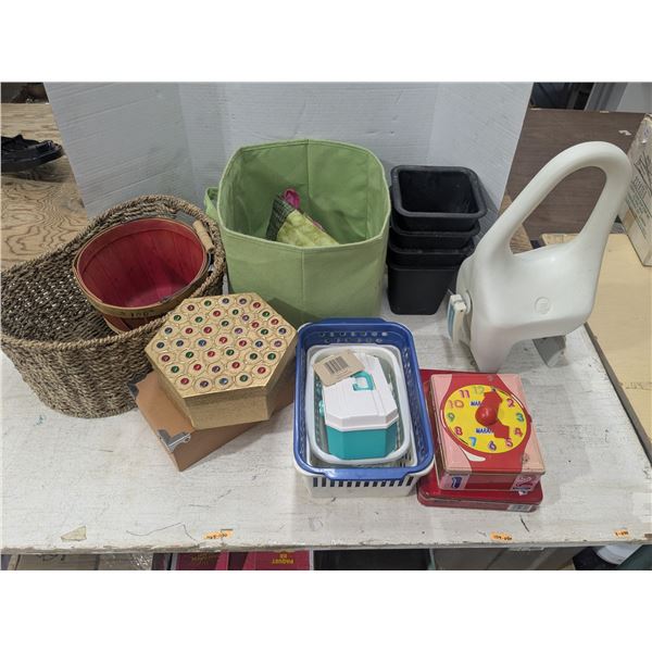 Storage baskets, bins bags and tins, with clamp on handle for bath tub