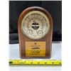 Image 1 : Wooden Barometer