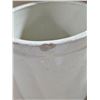 Image 3 : 2 Gallon Medalta Crock