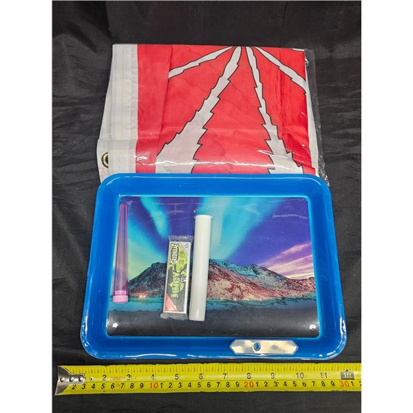 LED Rolling Tray (charging cord not included), Cannabis Leaf Canada Flag, Accessories