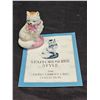 Image 3 : (3) Franklin Mint Curio Cabinet Cats