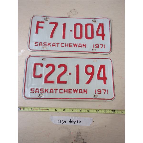(2) 1971 Sask License Plate