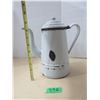 Image 4 : White Enamel Kettle 10'' Tall