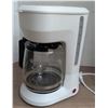 Image 1 : Coffee maker with pot, "works"