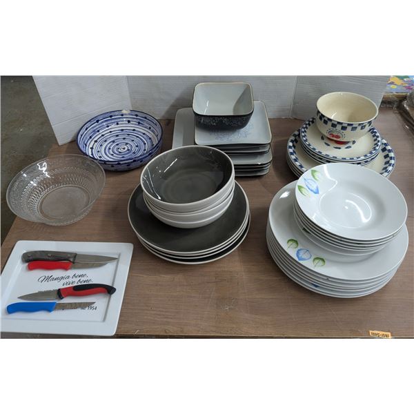 Mixed dishes lot
