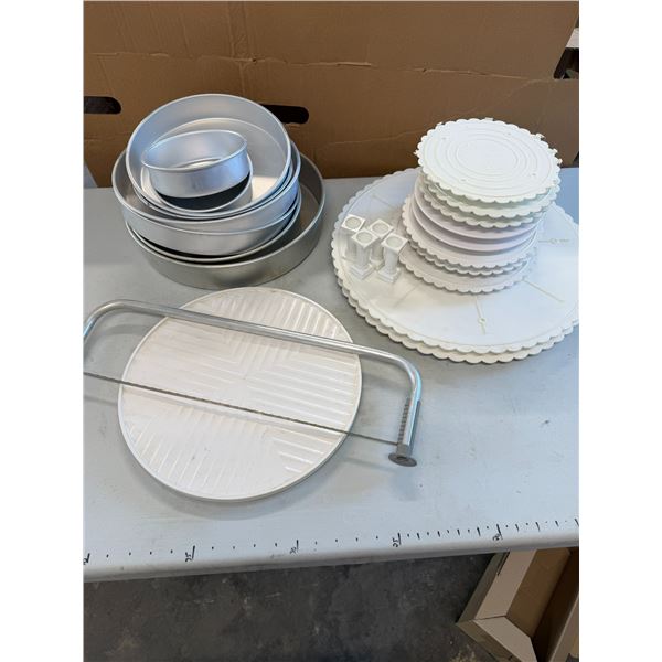 Cake Risers