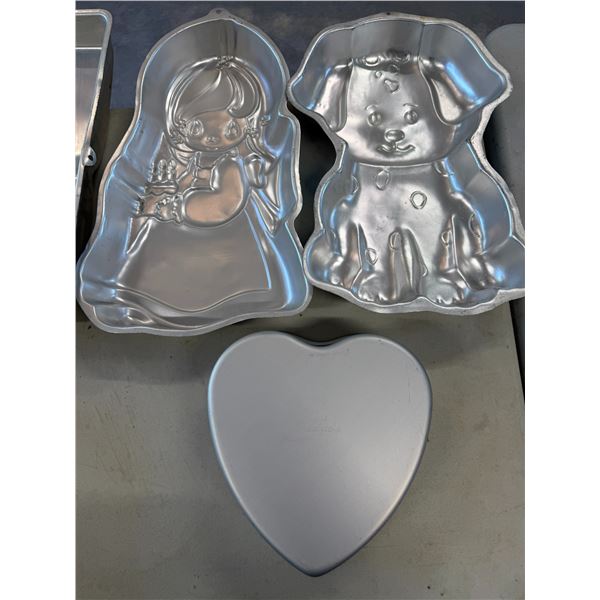 Cake Pans