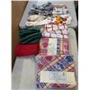 Image 1 : Dish cloths & tablewear