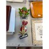 Image 2 : Ornaments, trinket plate, frame
