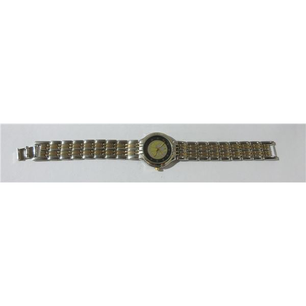VINTAGE LADIES SCORPIO SIGN QTZ, NEW BATT, RUNS