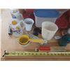 Image 2 : Lots of Kitchenware.
