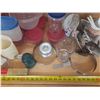 Image 5 : Lots of Kitchenware.