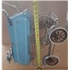 Image 5 : Vintage Boby Doll Buggy.