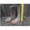 Image 1 : Black rubber work or rain boots. (Size 8)