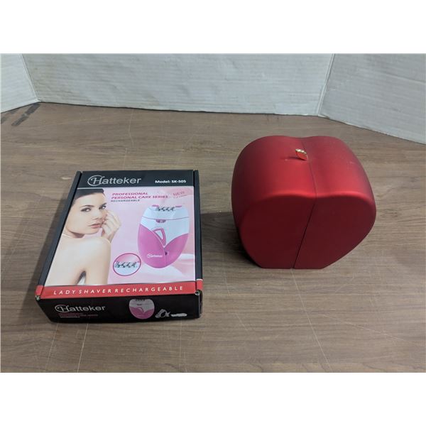 Lady shaver, new in box, with jewelry box and jewelry