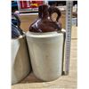Image 3 : (2) Stoneware Jugs