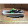 Image 1 : (1) Filleting Knife and Lot of Knives