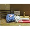Image 1 : Lot of Household Items