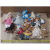 Image 1 : Vintage stuffed animals and plush toys.