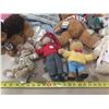Image 3 : Vintage stuffed animals and plush toys.