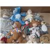 Image 5 : Vintage stuffed animals and plush toys.