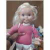 Image 8 : Vintage stuffed animals and plush toys.