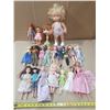 Image 1 : Lot of assorted dolls.